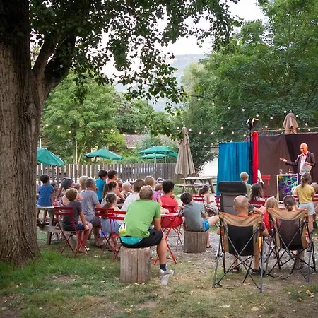 Huttopia Campsite 3*