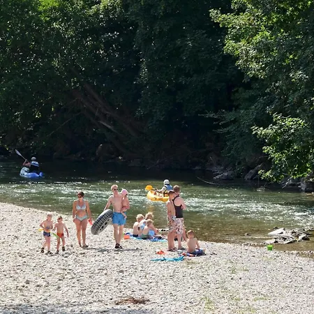 Huttopia Campsite 3*