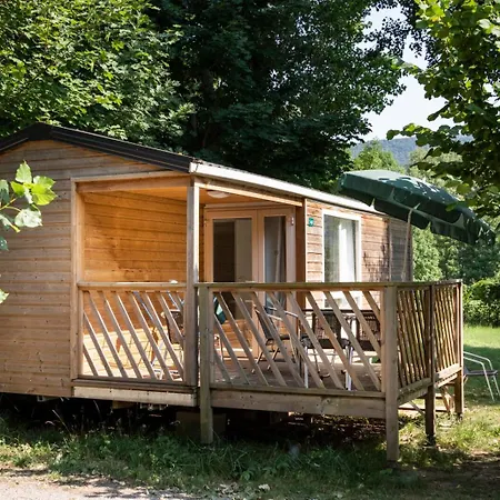 Huttopia Campsite 3*